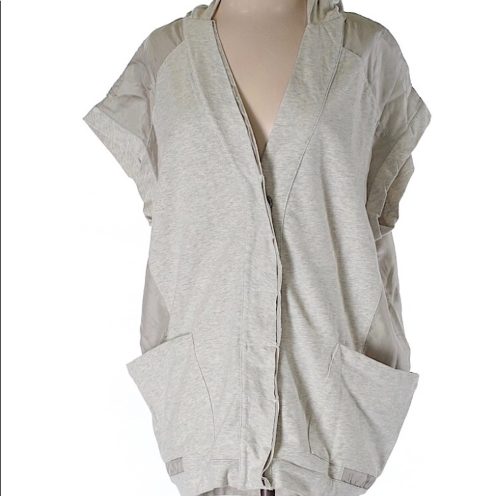 NWT Oonagh by Nanette Lepore. Super cute!